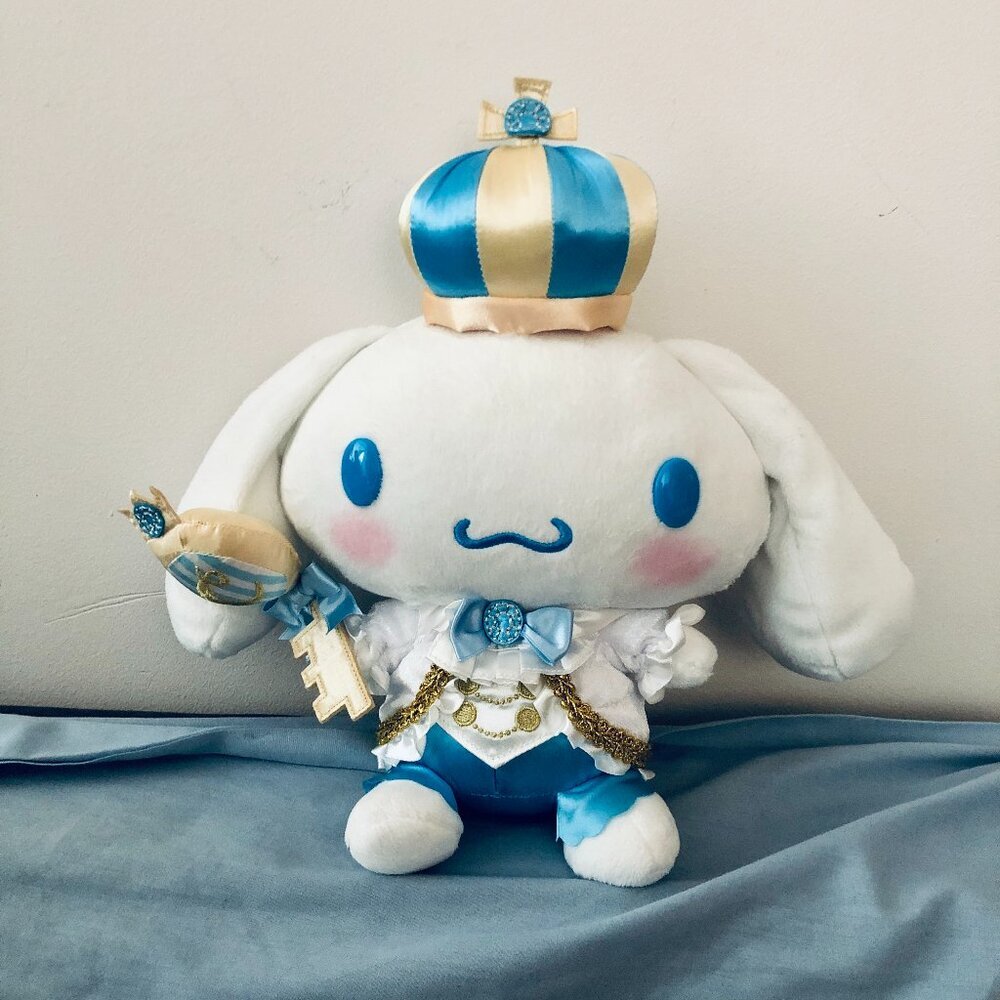 ✨ RARE Sanrio Cinnamoroll Kingdom Limited Edition King Prince Cinnamon Plush Toy